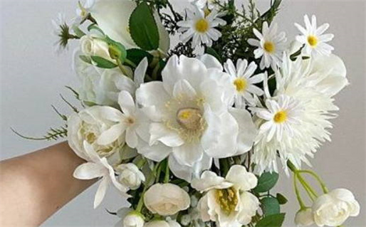 2029年11月13日结婚吉日查询 办婚礼吉利吗