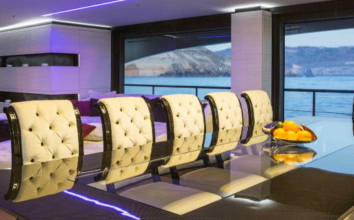 2028年农历冬月初九是不是乔迁吉日 今日入住新居好不好